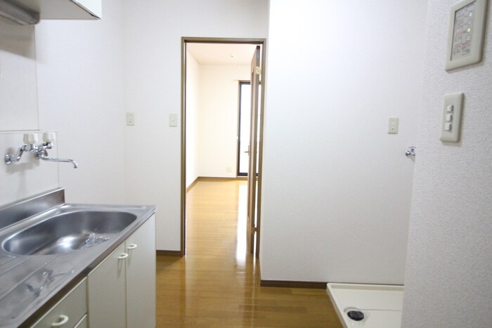 物件内観写真22　(廊下)