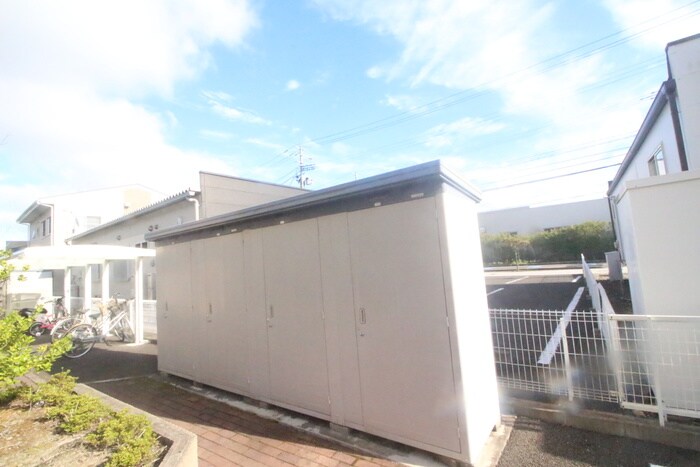 物件外観写真4　(建物設備)