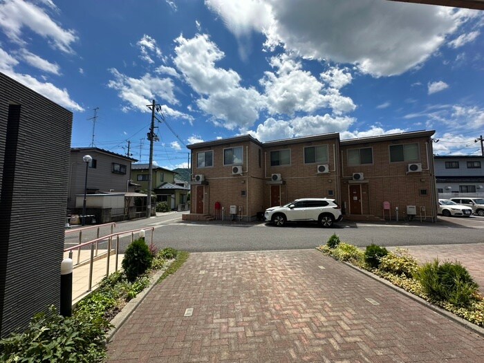 物件内観写真22　(室内からの展望)