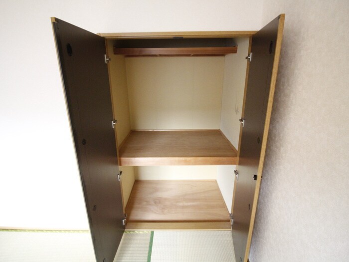 物件内観写真9　(収納)