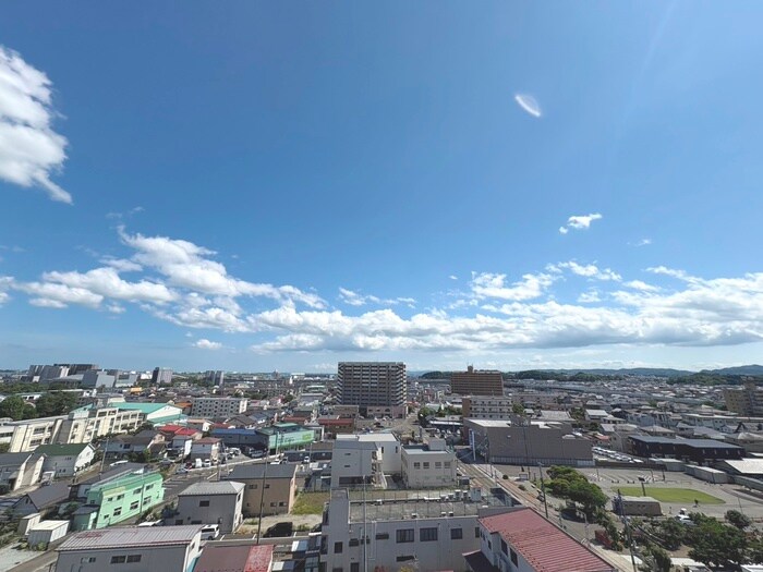 物件内観写真21　(室内からの展望)