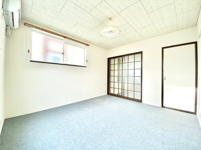 物件内観写真9　(居室)