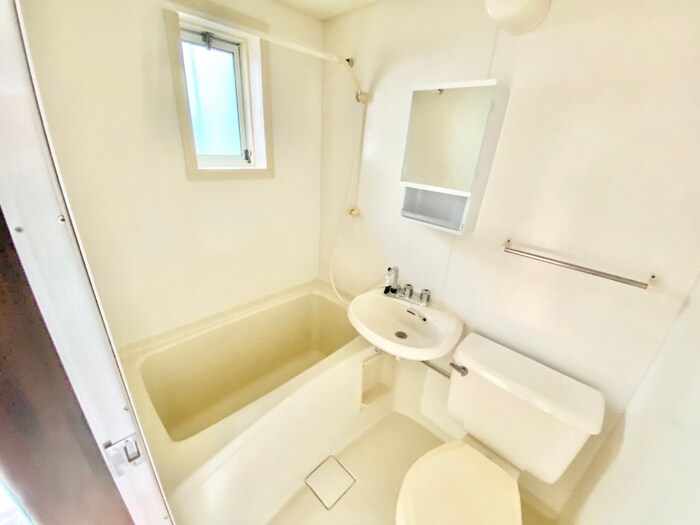 物件内観写真13　(バス／シャワールーム等)