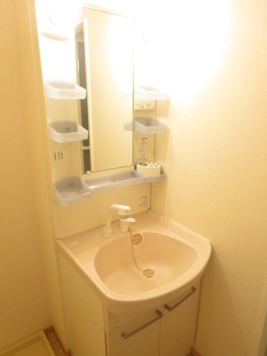 物件内観写真9　(洗面)