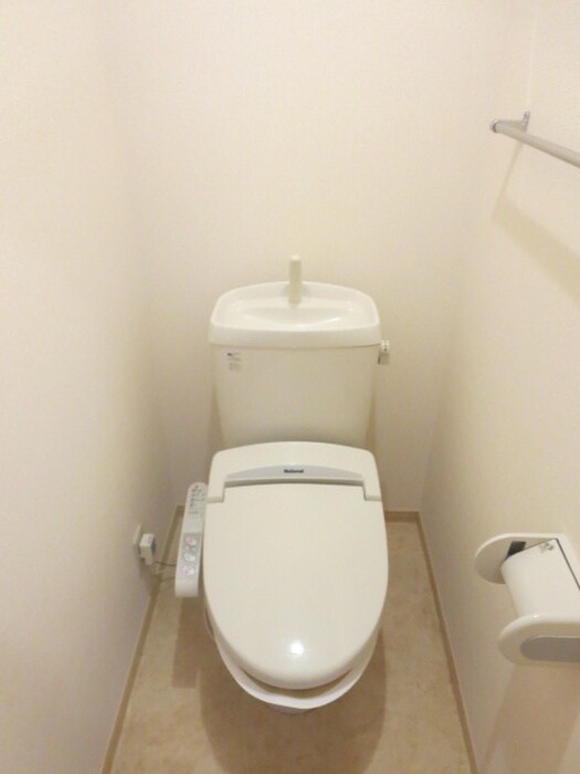 物件内観写真10　(トイレ)