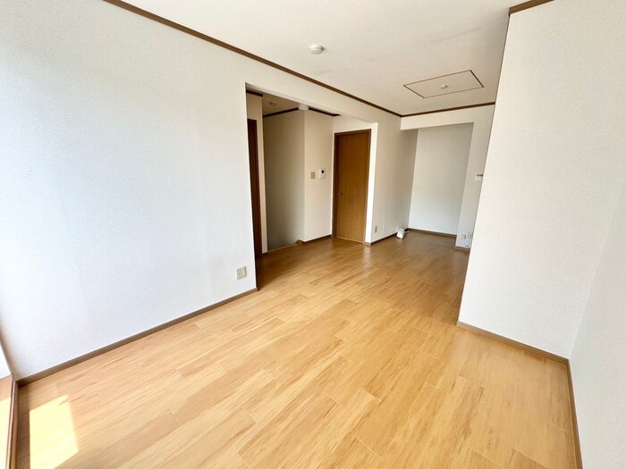 物件内観写真8　(居室)