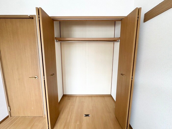 物件内観写真11　(収納)