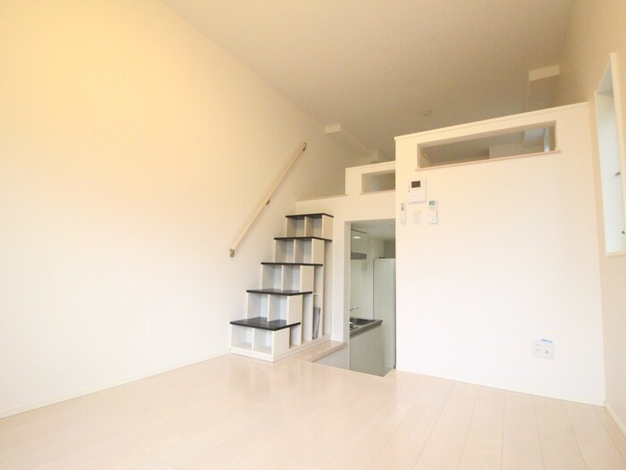 物件内観写真9　(居室)