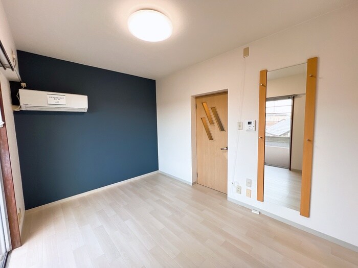 物件内観写真7　(居室)