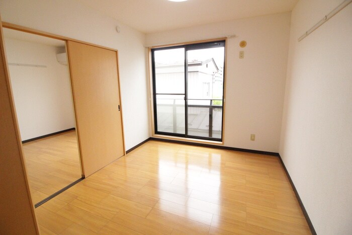 物件内観写真9　(居室)