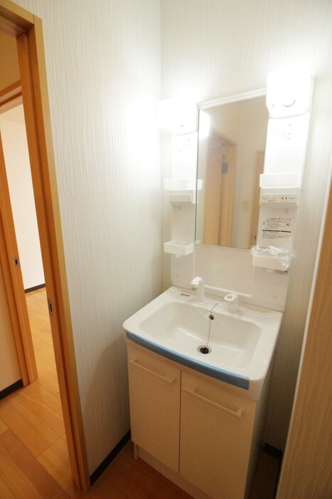 物件内観写真16　(洗面)