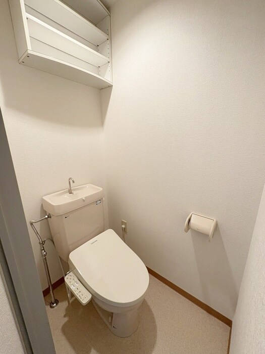 物件内観写真12　(トイレ)