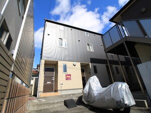 カーサ高松外観写真