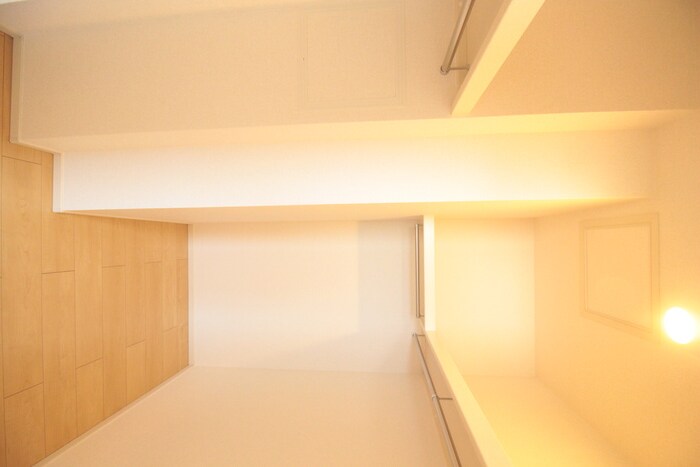 物件内観写真18　(収納)