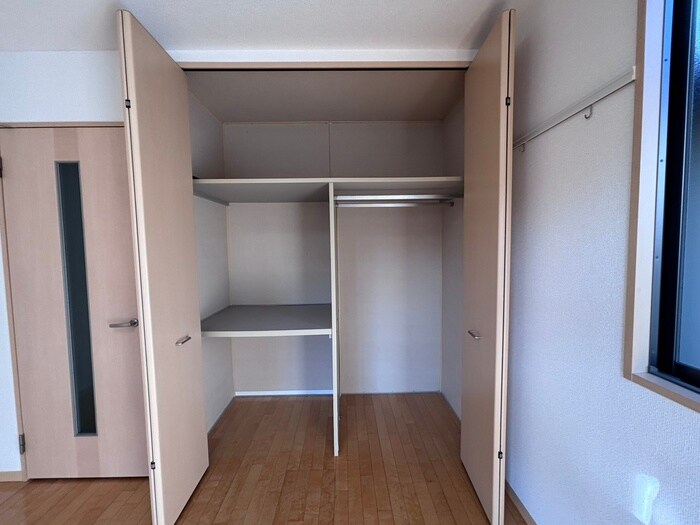 物件内観写真9　(収納)