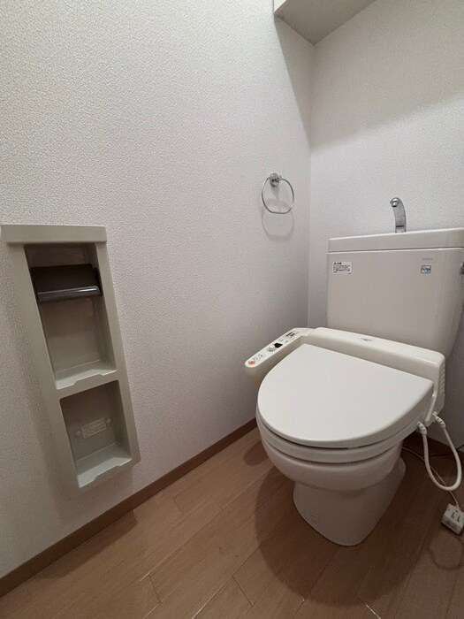 物件内観写真13　(トイレ)