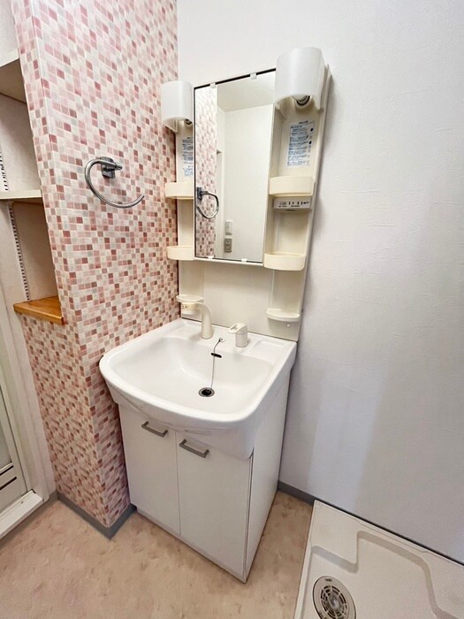 物件内観写真14　(洗面)