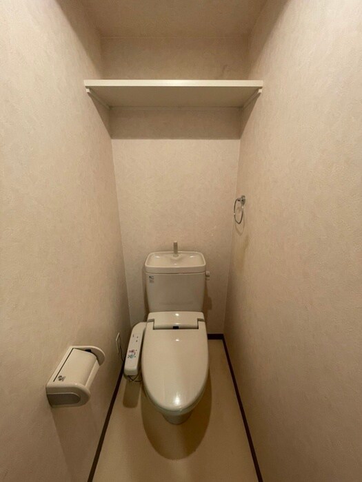 物件内観写真12　(トイレ)