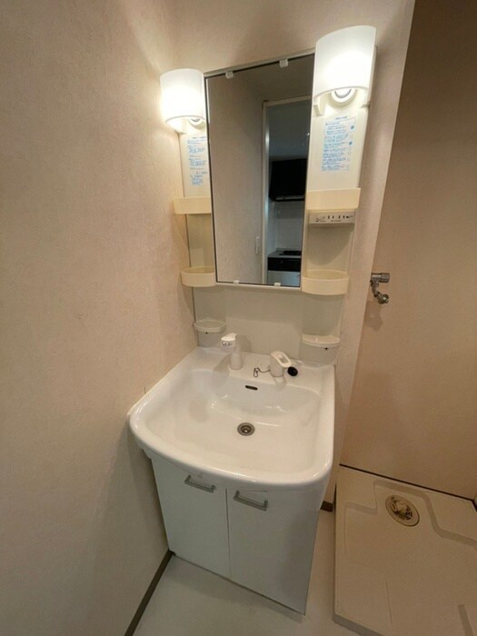 物件内観写真13　(洗面)