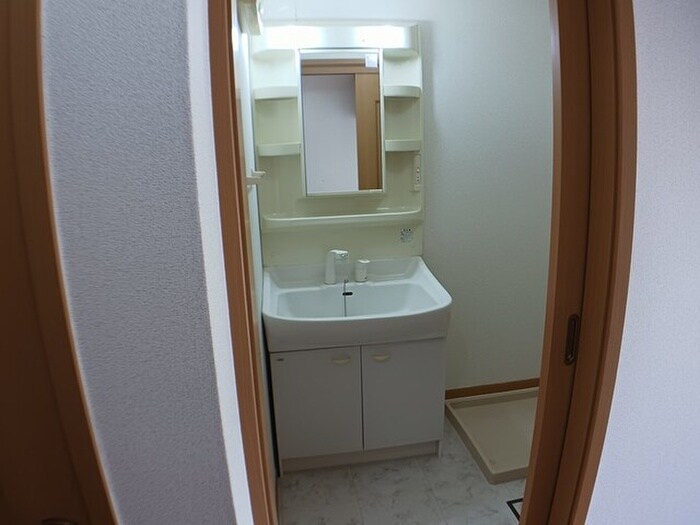 物件内観写真12　(洗面)