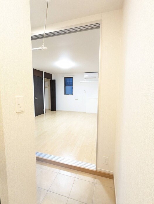 物件内観写真9　(廊下)