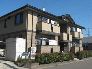 ロ－ランドホワイトＤ外観写真