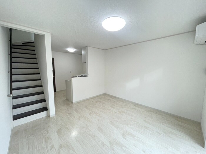 物件内観写真7　(居室)