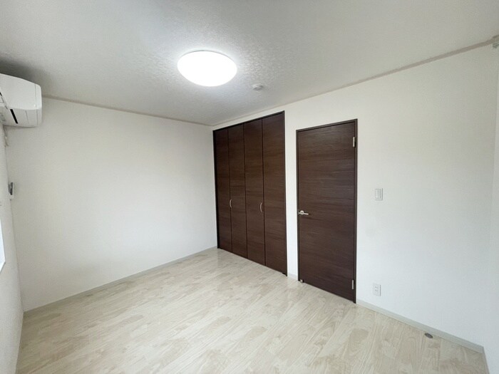 物件内観写真18　(居室)