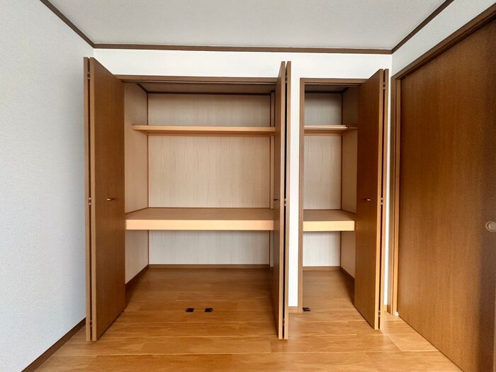 物件内観写真17　(収納)