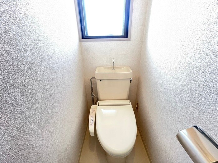 物件内観写真11　(トイレ)