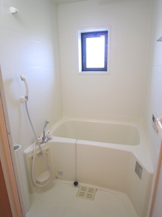 物件内観写真11　(バス／シャワールーム等)