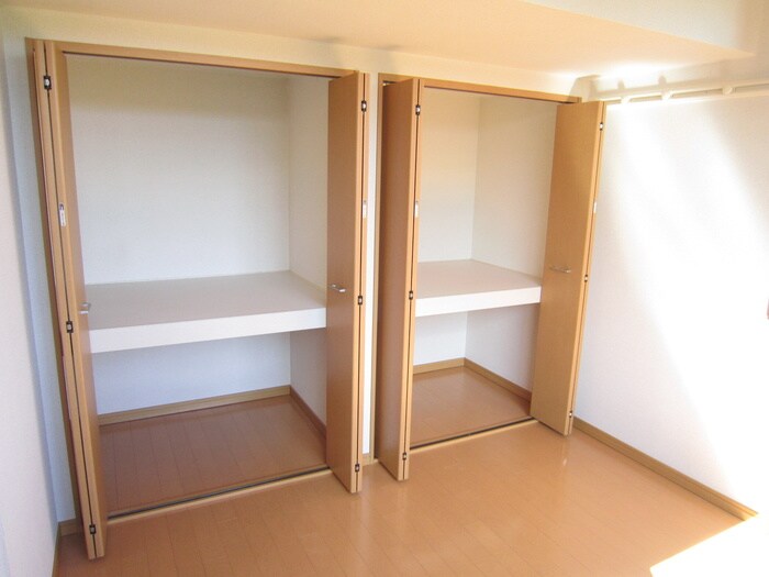 物件内観写真14　(収納)