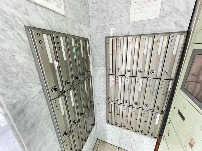 物件外観写真4　(建物設備)