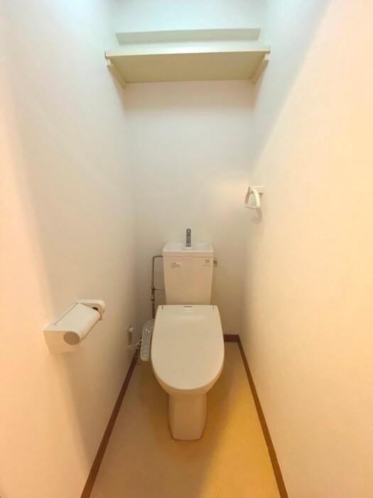 物件内観写真13　(トイレ)