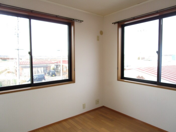 物件内観写真10　(居室)