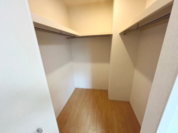 物件内観写真9　(収納)