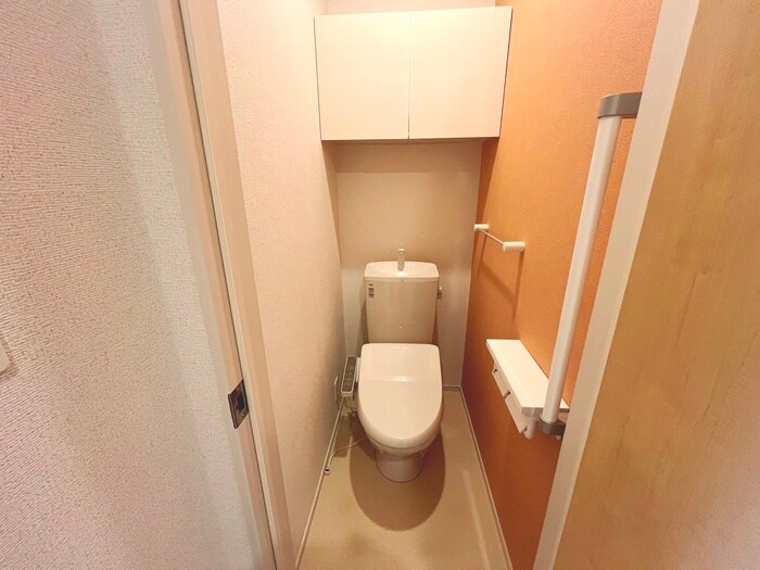 物件内観写真13　(トイレ)