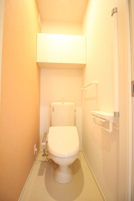 物件内観写真13　(トイレ)