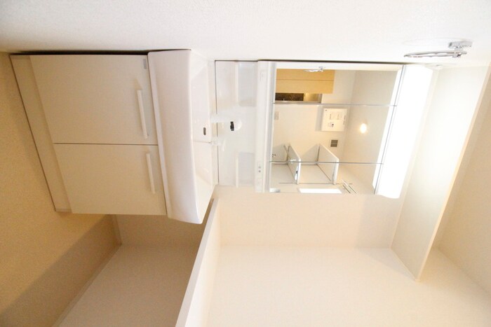 物件内観写真12　(洗面)