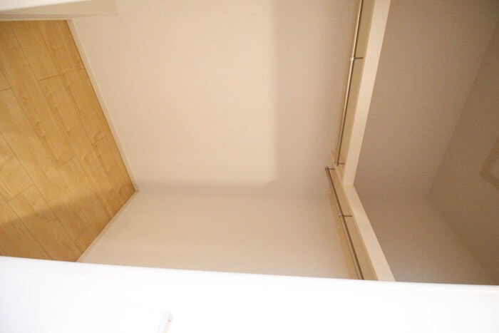 物件内観写真16　(収納)