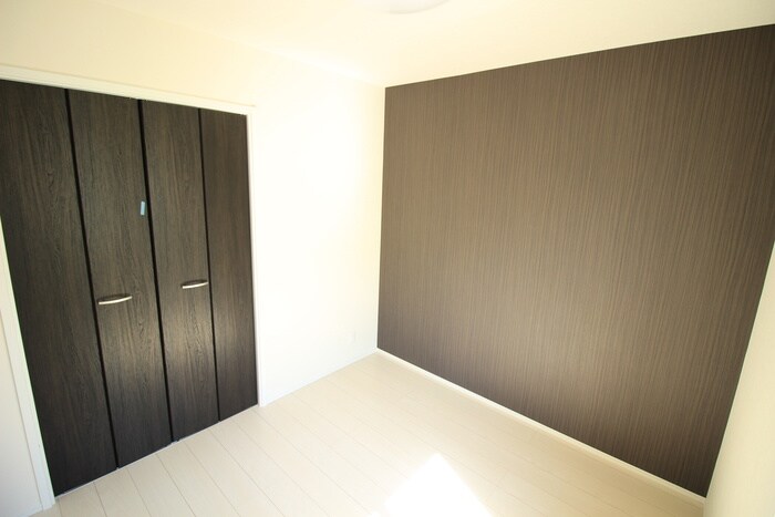 物件内観写真9　(玄関)