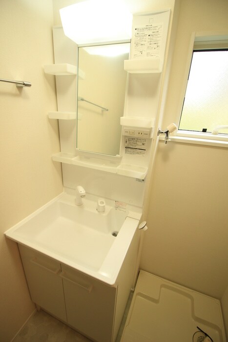 物件内観写真12　(洗面)