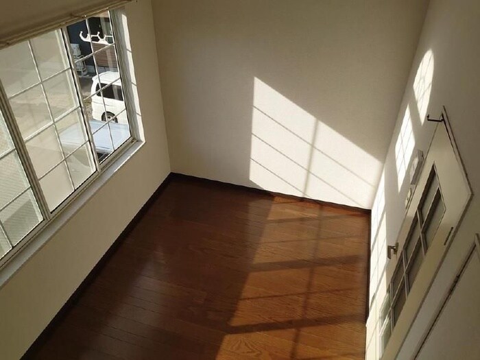 物件内観写真8　(居室)