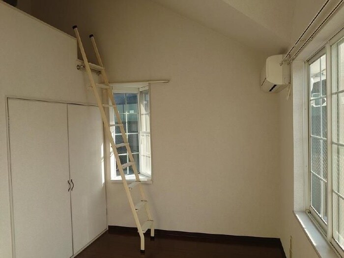 物件内観写真9　(居室)