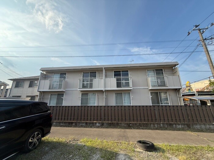 物件外観写真3　(外観写真)