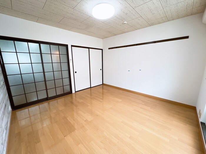 物件内観写真12　(居室)