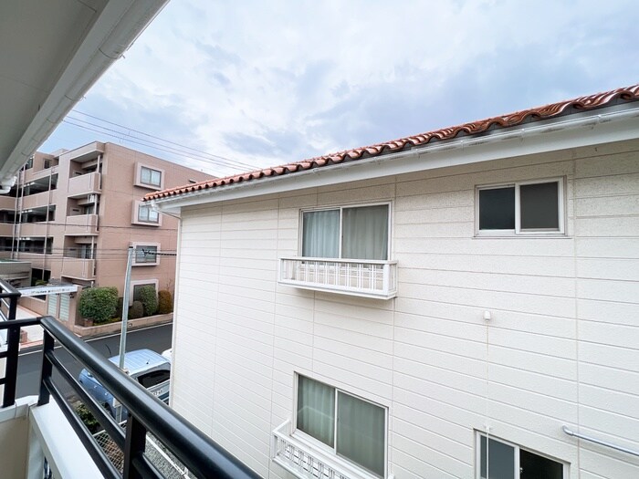 物件内観写真22　(室内からの展望)