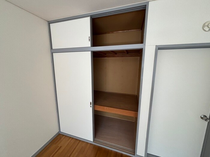 物件内観写真11　(収納)