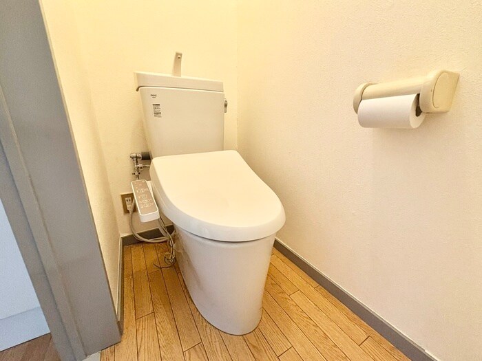 物件内観写真16　(トイレ)