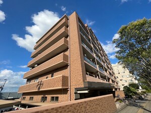 ﾗｲｵﾝｽﾞマンション中山公園外観写真